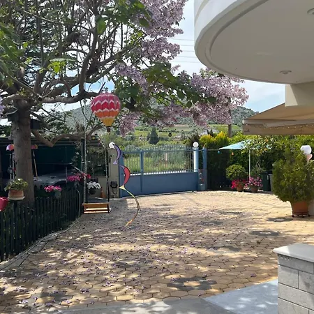 Iris-gogo House Appartement Nauplion