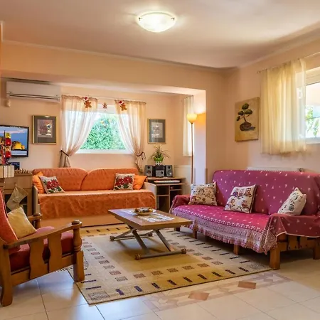 Iris-gogo House Nafplio