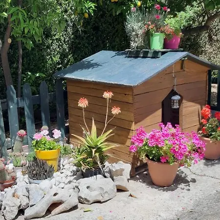 Iris-gogo House Apartamento