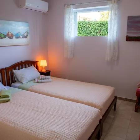 Iris-gogo House Apartamento *